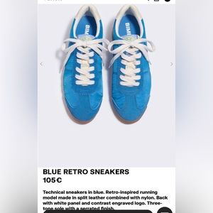 Blue retro sneakers